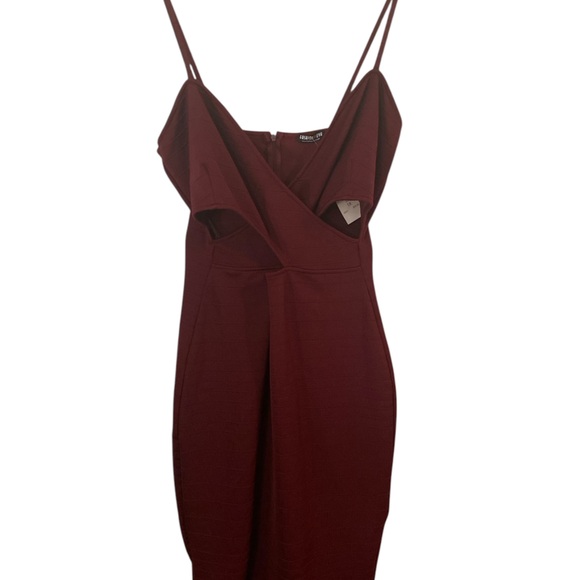 FASHION NOVA Set You Free Dress Color Burgundy - Picture 3 of 9